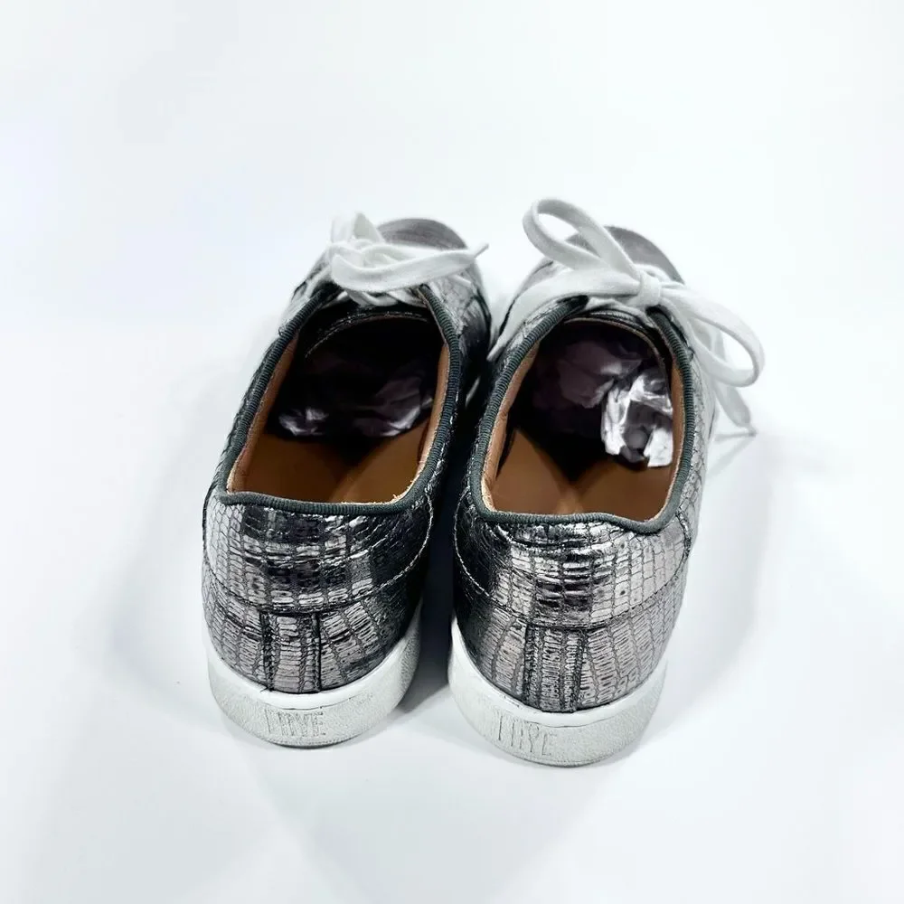 Frye Alexis low lace metallic snake skin sneaker 8